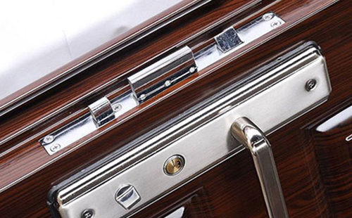 南海24小时上门开锁公司